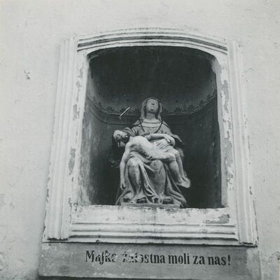 Tuhelj - Župna crkva Uznesenja Marijina, vanjština, detalj