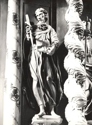 Križ - Župna crkva sv. Križa, detalj glavnog oltara