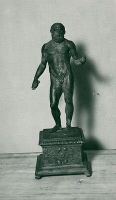 Zagreb (Arheološki muzej) - Herkul od bronce iz Siska