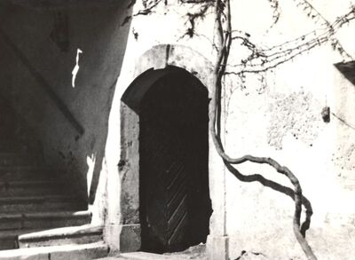 Slavetić - Dvorac Oršić, ulaz u glavno krilo