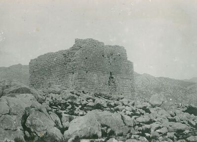 Vidovgrad - Grad u četverokutu, građen od tesanaca