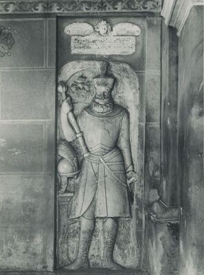 Ivanec - Župna crkva sv. Marije Magdalene, kameni epitaf Ivana Petheő de Gerse