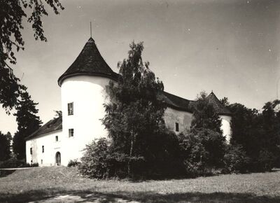 Jastrebarsko - Dvorac Erdődy, total izvana