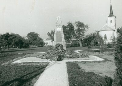 Srpska Kapela - Spomenik NOB-e, situacija