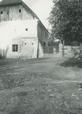 Mače - Župna crkva Bezgrešnog Začeća Blažene Djevice Marije, dio kompleksa, župni dvor