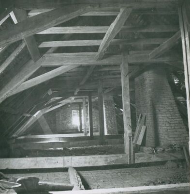 Gradec - Biskupski dvorac, krovna konstrukcija