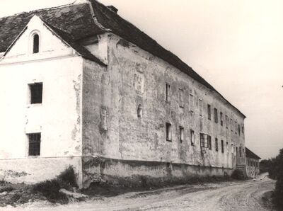 Gornji Tkalec - Dvorac, bočno pročelje