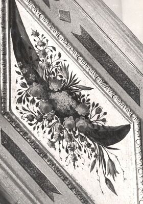 Kloštar Ivanić - Župna crkva Uznesenja Blažene Djevice Marije, detalj propovjedaonice