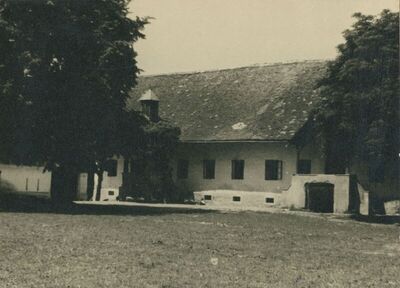 Donja Stubica - Dvorac Stubički Golubovec, gospodarska zgrada