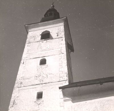 Komin - Crkva sv. Tri kralja, zvonik