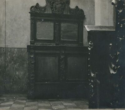 Lepoglava - Crkva Bogorodice, klupa u kapeli Trpećeg Isusa