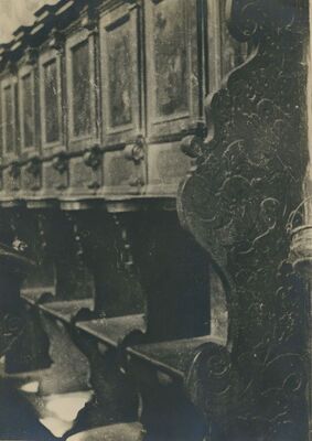 Lepoglava - Crkva Bogorodice, klupe, detalj