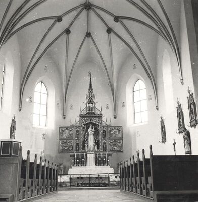 Oštarije (Josipdol) - Crkva Uznesenja Blažene Djevice Marije, unutrašnjost