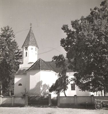 Petrovina - Crkva sv. Petra Apostola, sjeverna strana