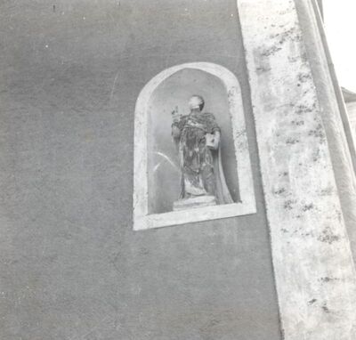 Sveti Ivan Zelina - Crkva sv. Ivana Krstitelja, detalj glavnog pročelja