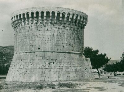 Trogir - Kula sv. Marka na obali