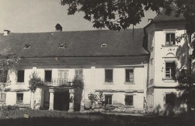 Dugo Selo - Dvorac Drašković, ulazno pročelje