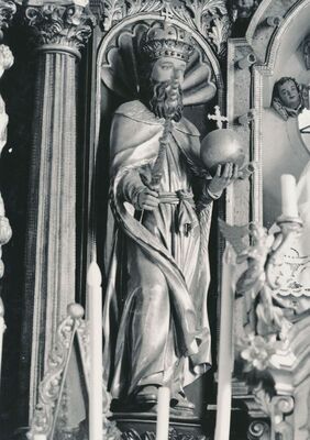 Svetice (Ozalj) - Crkva Blažene Djevice Marije, glavni oltar, kip sv. Stjepana kralja