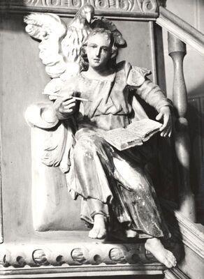 Križ - Župna crkva sv. Križa, detalj propovjedaonice