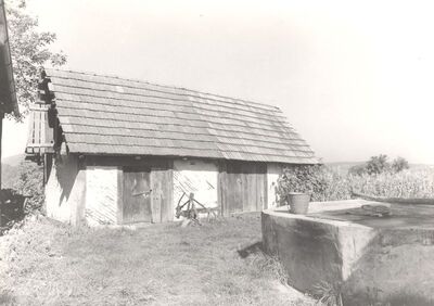 Višnjevec Podvrški - Gospodarski objekt, 