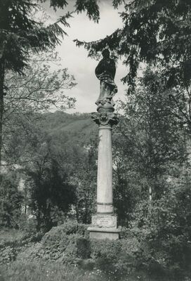 Krapina - Samostan franjevaca Provincije sv. Ćirila i Metoda i crkva sv. Katarine, pil