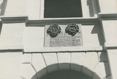 Klenovnik - dvor Draškovića, ploča s grbovima Draškovića i Nadažda