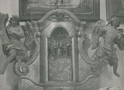 Krušljevo Selo (Oroslavje) - Kapela sv. Petra, oltar