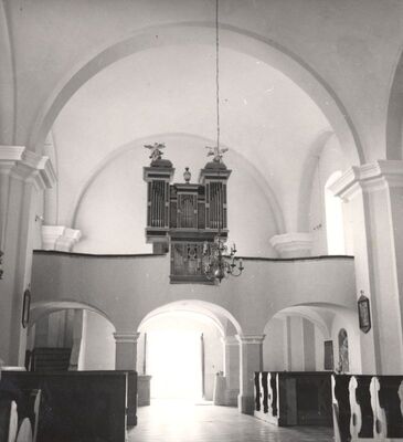 Kloštar Ivanić - Crkva Uznesenja Blažene Djevice Marije, pjevalište