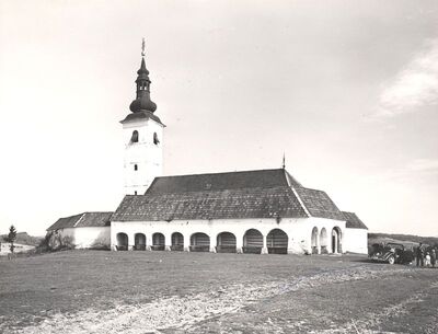 Komin - Crkva sv. Tri kralja, total