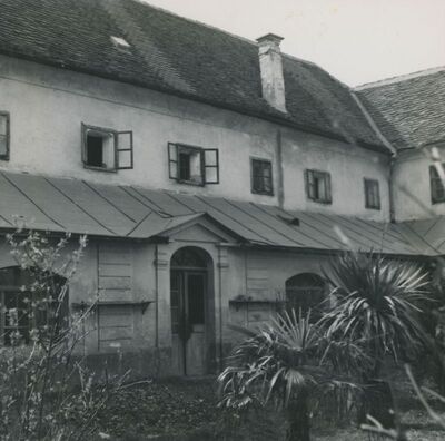 Varaždin - Kapucinski samostan, unutrašnje dvorište