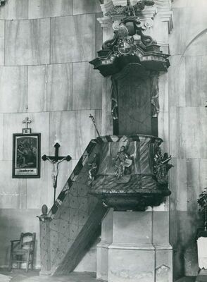 Gradec - Crkva Ranjenog Isusa, propovjedaonica