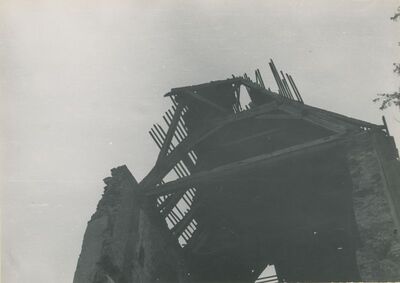 Ivanec - Stari grad, krovište glavne kule