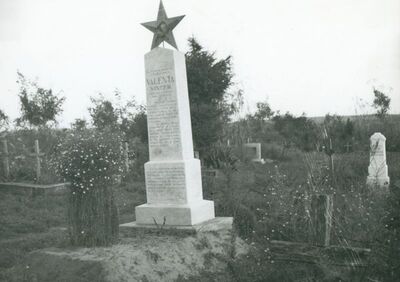 Markovac - Spomenik NOB - e, total