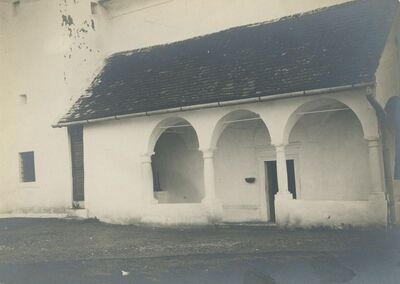 Gornji Kneginec - Crkva sv. Marije Magdalene, trijem