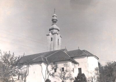 Kloštar Ivanić - Župna crkva Uznesenja Blažene Djevice Marije, vanjština