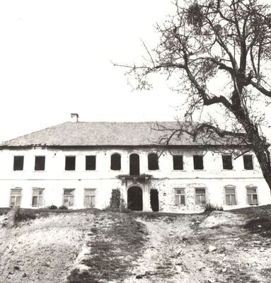 Lučelnica - Dvor Hruševec, južno pročelje