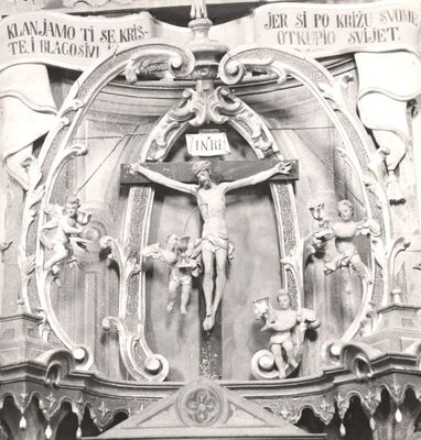 Kloštar Ivanić - Župna crkva Uznesenja Blažene Djevice Marije, atika