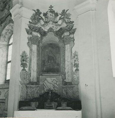 Žarovnica (Lepoglava) - Crkva sv. Jelene, oltar sv. Barbare