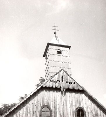 Lučelnica - Crkva sv. Duha, pročelje, detalj zapadnog pročelja