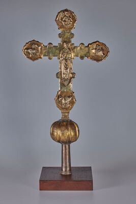 Ophodni križ, Božava, župna crkva sv. Nikole
