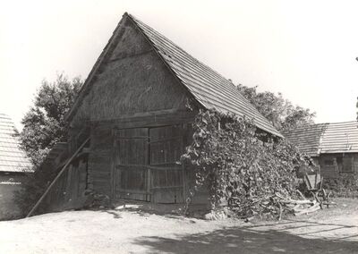 Višnjevec Podvrški - Gospodarski objekt