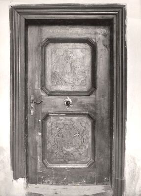 Kloštar Ivanić - Kompleks franjevačkog samostana, vrata u samostanskom refektoriju