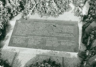 Srpska Kapela - Spomenik NOB-e, ploča s natpisom