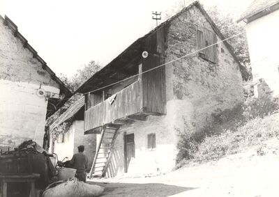 Višnjevec Podvrški - Tradicijske kuće