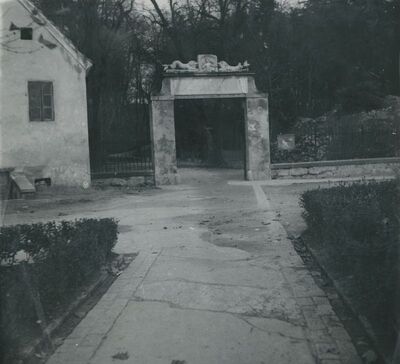 Varaždinske Toplice - ulaz u park