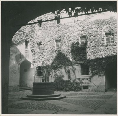 Varaždin - Stari grad, bunar