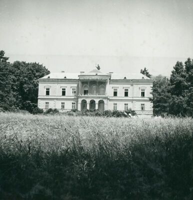 Gornji Laduč - Dvorac Vraniczany, total