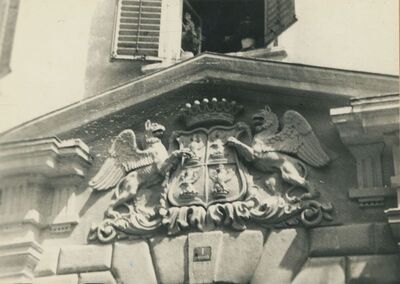 Klenovnik - dvor Drašković, grb