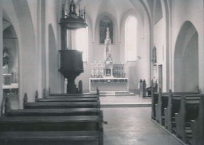 Tounj - Župna crkva Ivana Krstitelja, svetište