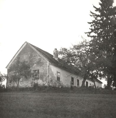 Novo Mjesto - Kurija, ulazno pročelje